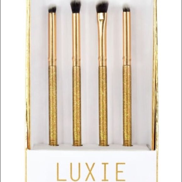 ✨2X HP✨Luminous Eye Brush Set
LUXIE✨ - Picture 3 of 3